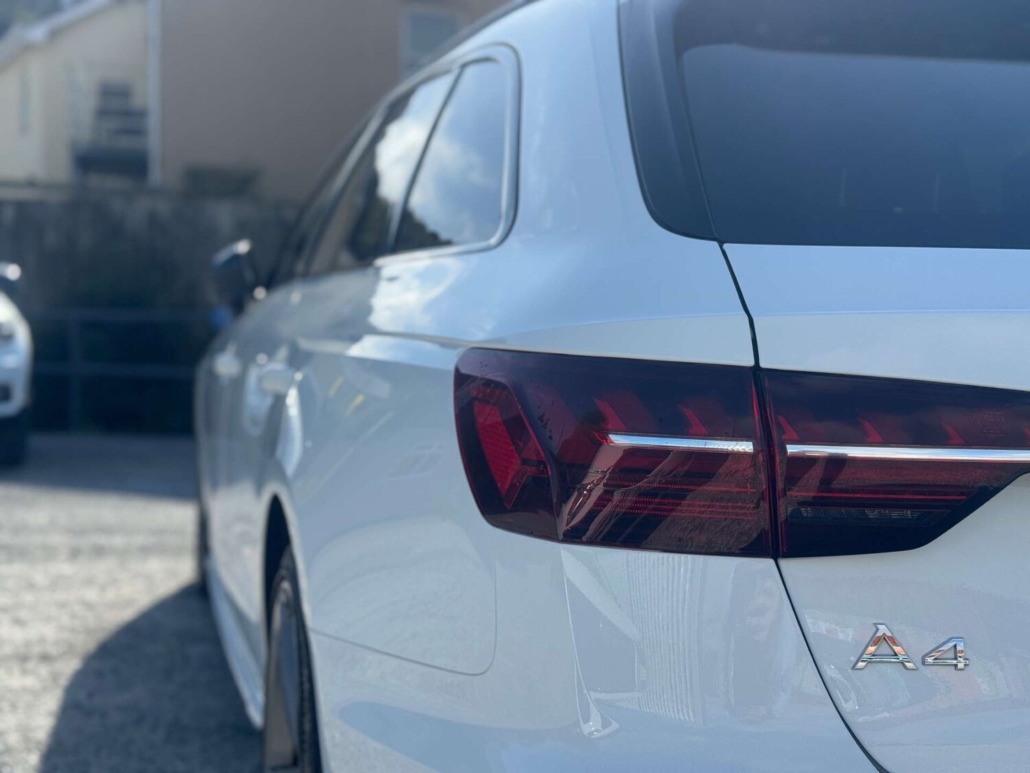 Used Audi A4 Avant for sale - 77207419: Photo 44