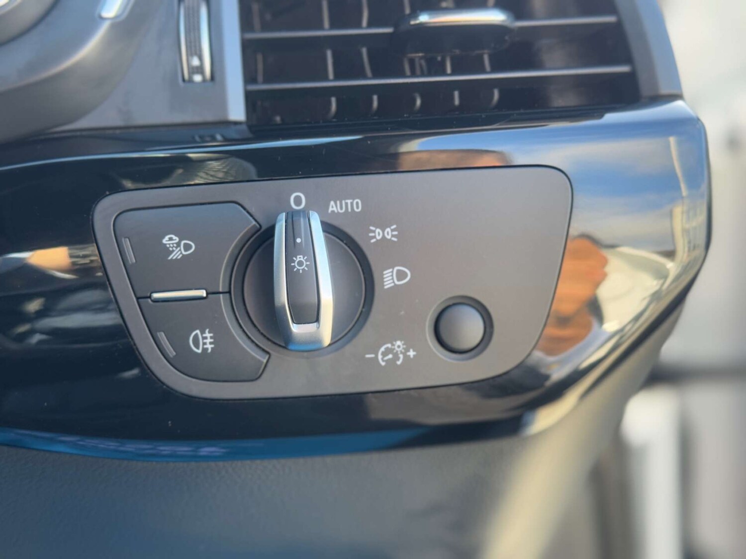 Used Audi A4 Avant for sale - 77207419: Photo 52