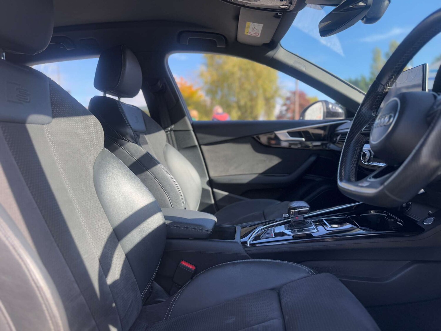 Used Audi A4 Avant for sale - 77207419: Photo 85