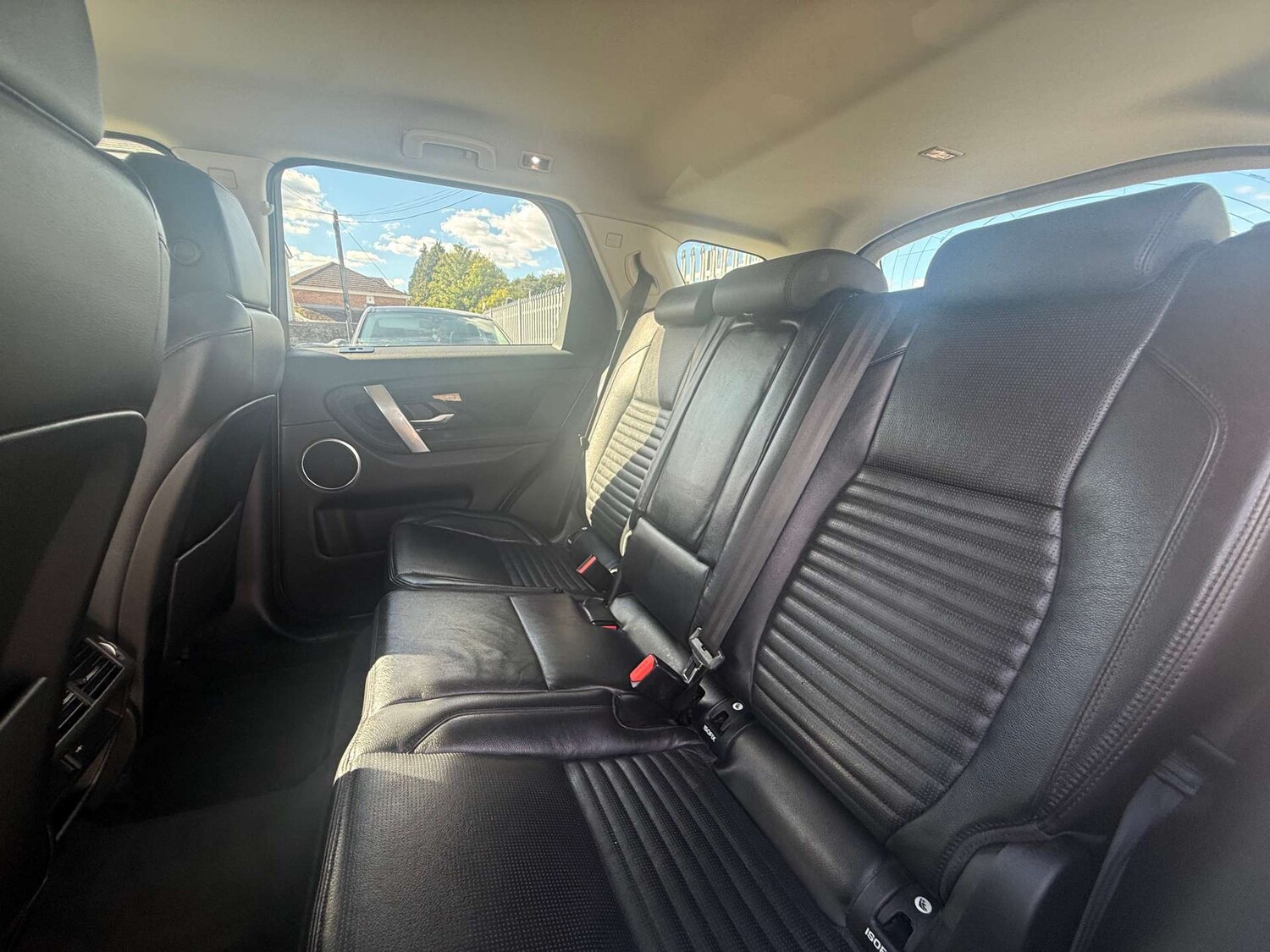 Used Land Rover Discovery Sport 2020 for sale - 77207410: Photo 31