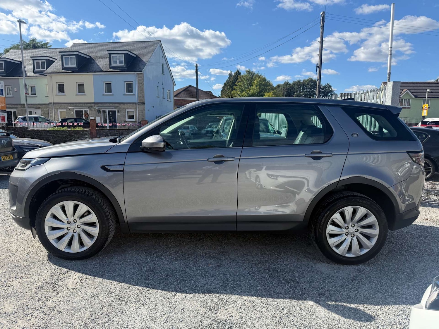 Used Land Rover Discovery Sport 2020 for sale - 77207410: Photo 5