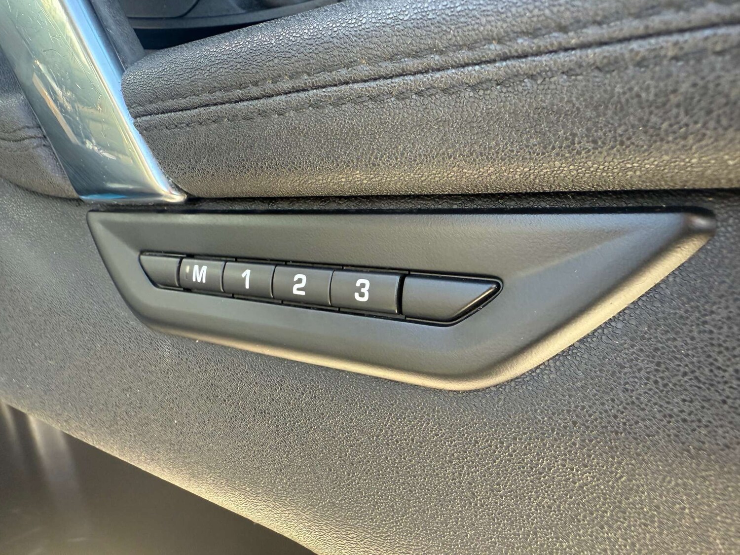 Used Land Rover Discovery Sport 2020 for sale - 77207410: Photo 51