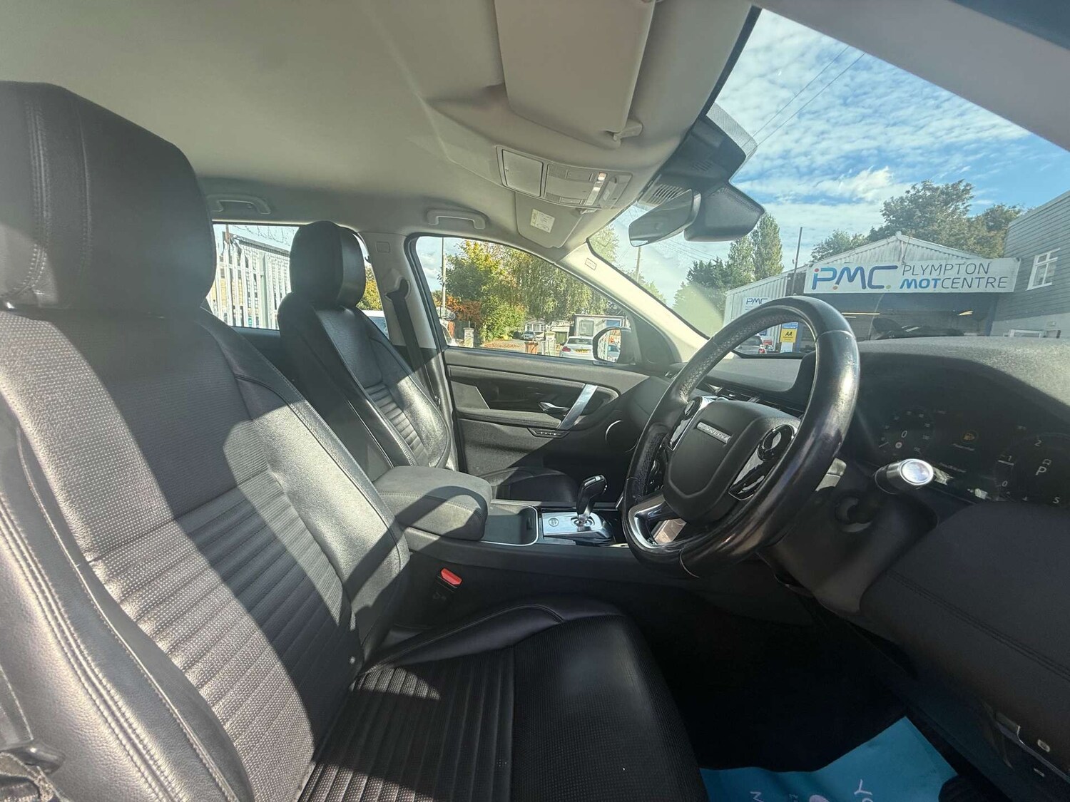 Used Land Rover Discovery Sport 2020 for sale - 77207410: Photo 64