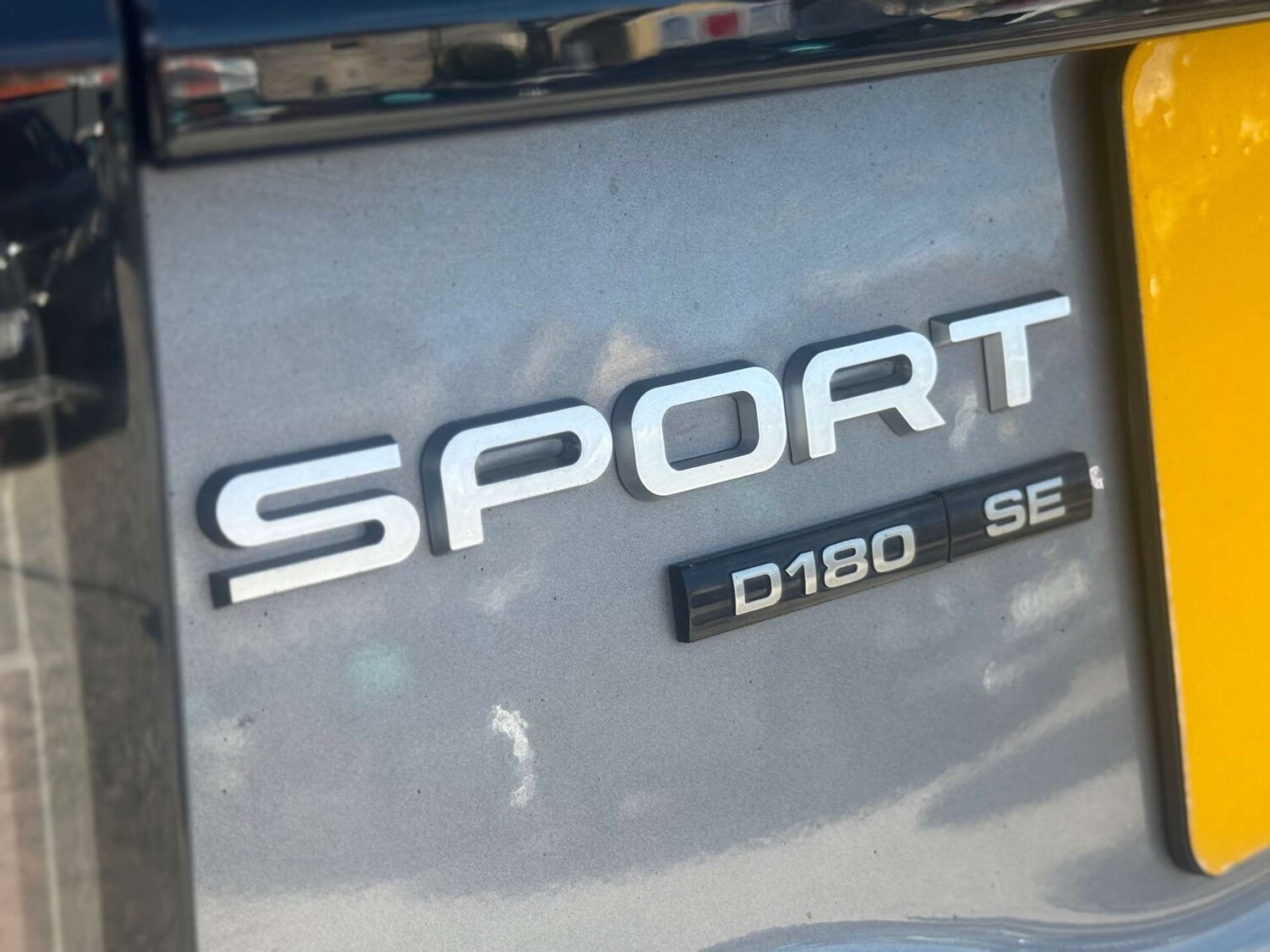 Used Land Rover Discovery Sport 2020 for sale - 77207410: Photo 82