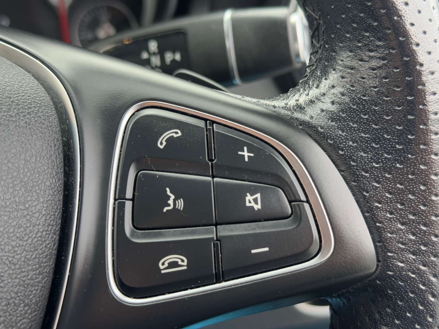 Used Mercedes-Benz GLA 2019 for sale - 77207424: Photo 40