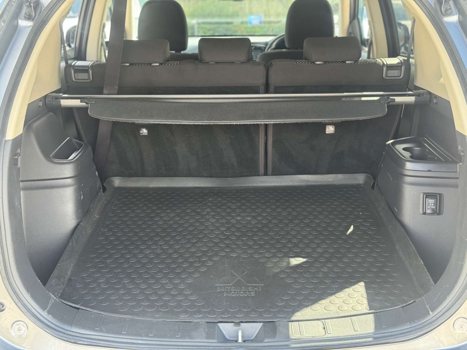 Used Mitsubishi Outlander 2021 for sale - 77207443: Photo 59