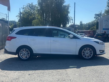 Used Ford Focus 2017 for sale - 79018912: Photo