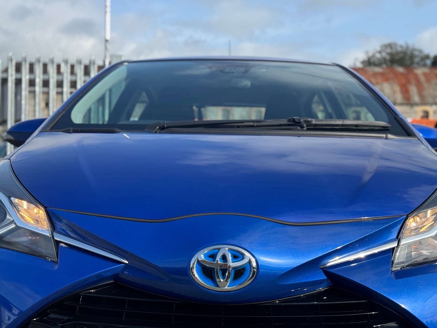 Used Toyota Yaris 2019 for sale - 77207452: Photo 100