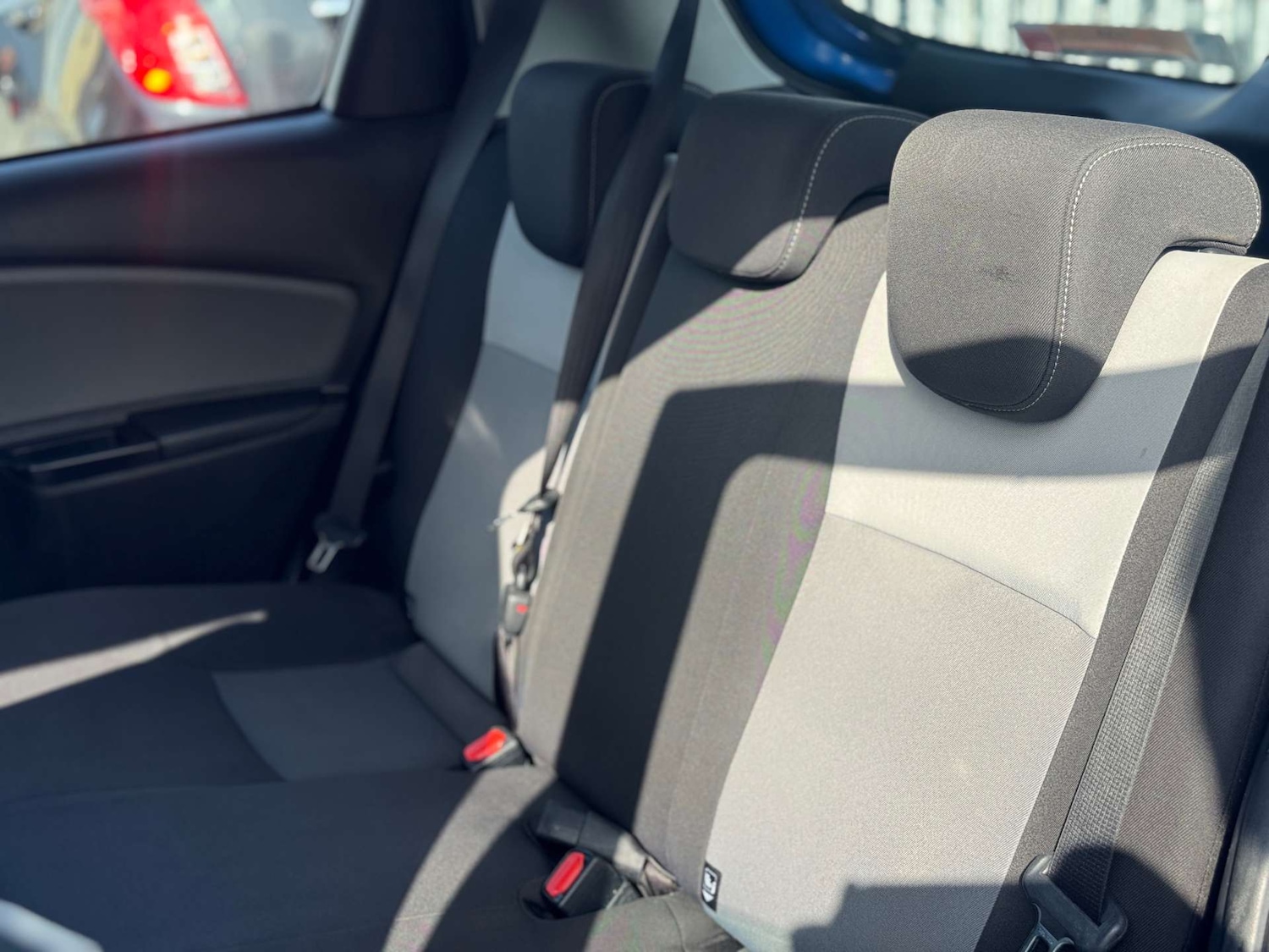 Used Toyota Yaris 2019 for sale - 77207452: Photo 32