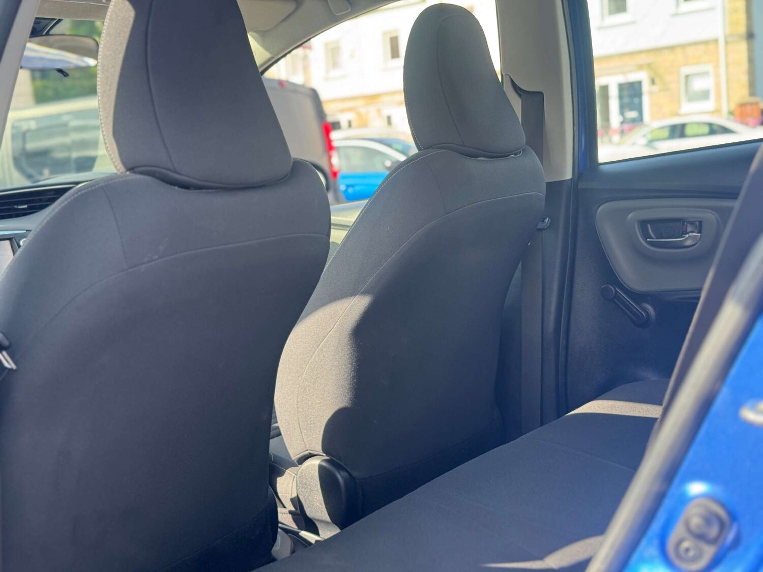 Used Toyota Yaris 2019 for sale - 77207452: Photo 33