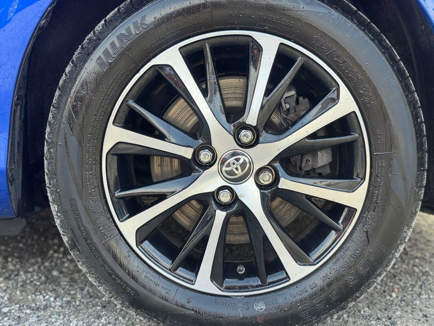 Used Toyota Yaris 2019 for sale - 77207452: Photo 37