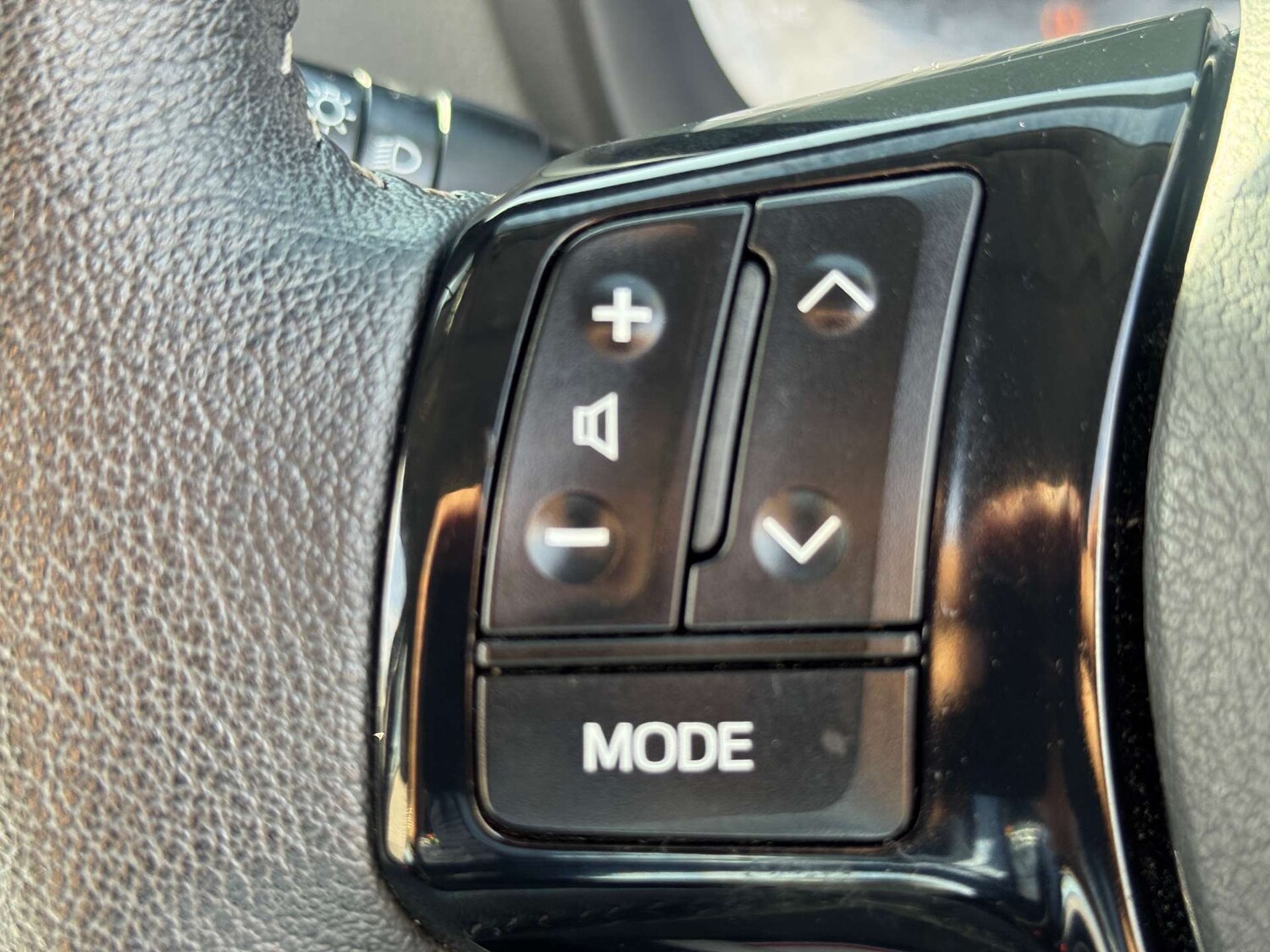 Used Toyota Yaris 2019 for sale - 77207452: Photo 41