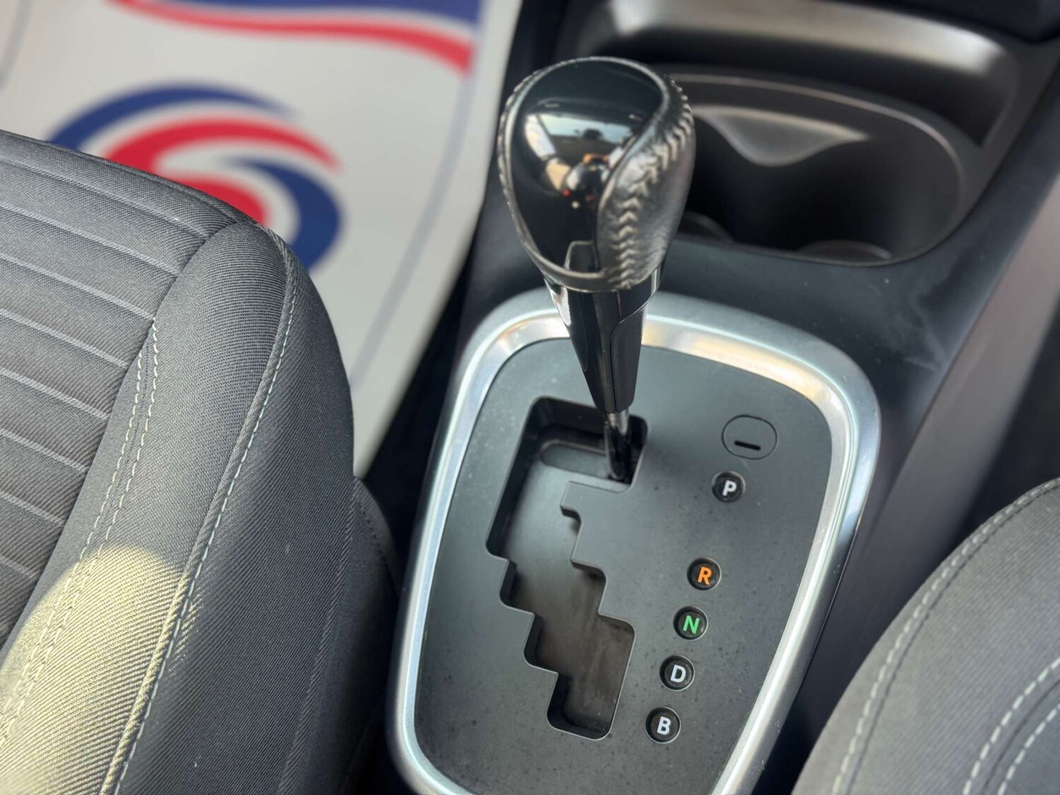 Used Toyota Yaris 2019 for sale - 77207452: Photo 54