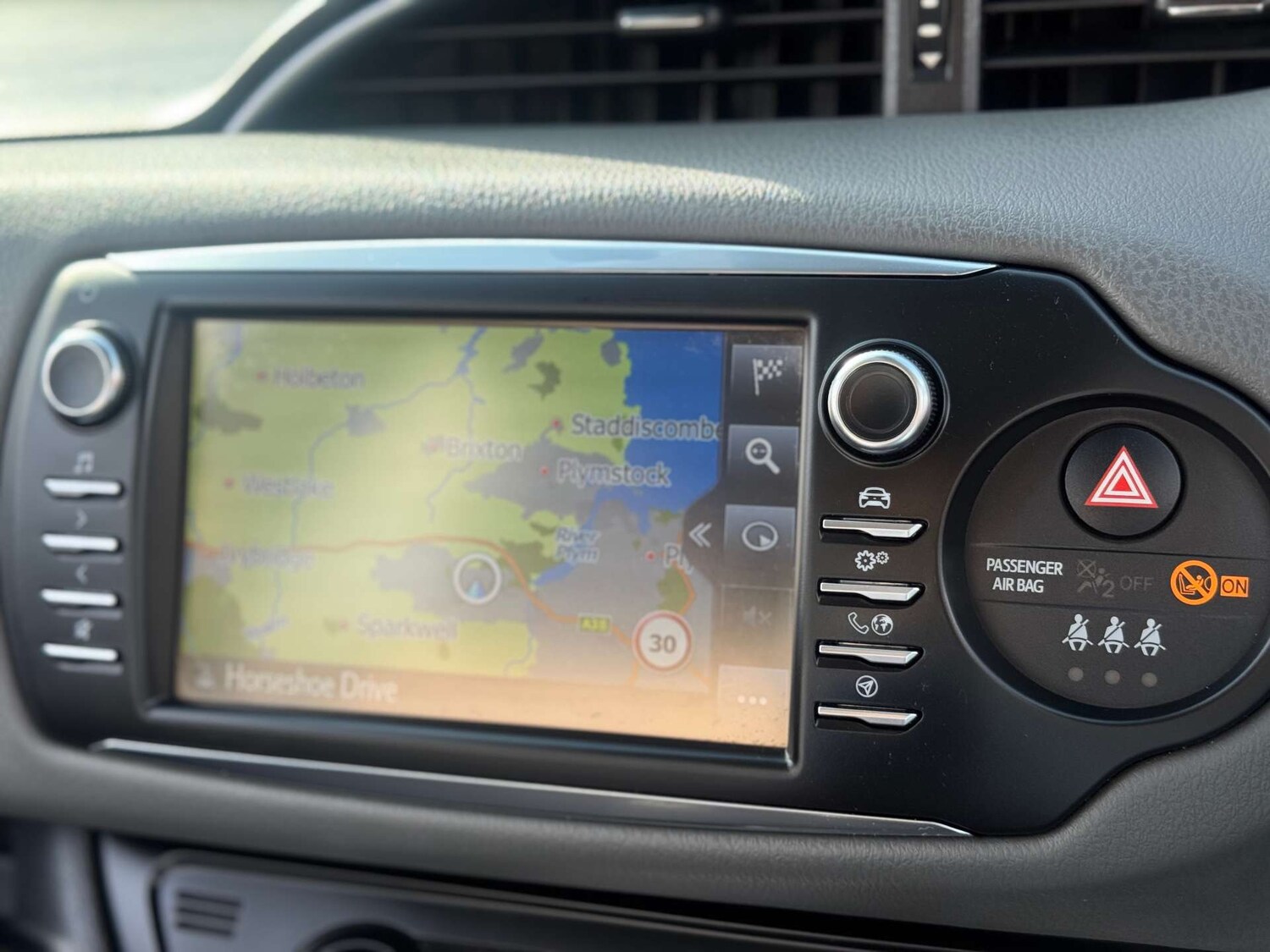 Used Toyota Yaris 2019 for sale - 77207452: Photo 69