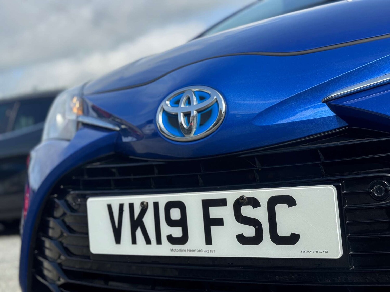 Used Toyota Yaris 2019 for sale - 77207452: Photo 95