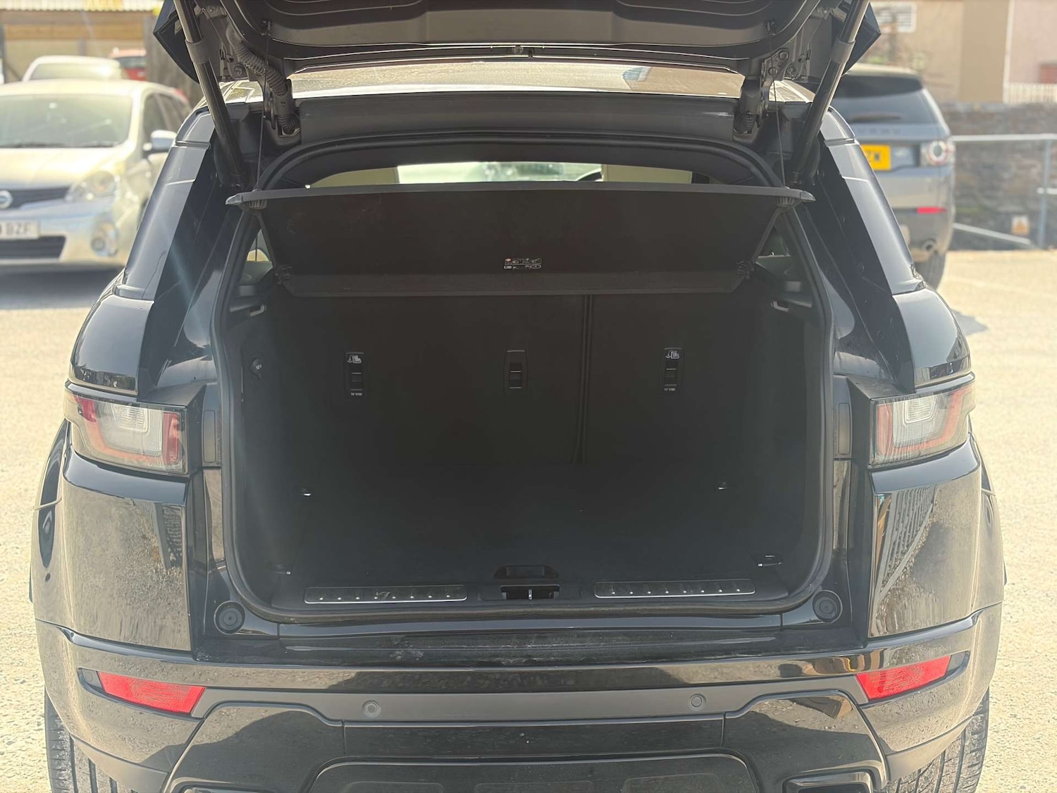 Used Land Rover Range Rover Evoque 2018 for sale - 78177198: Photo 38