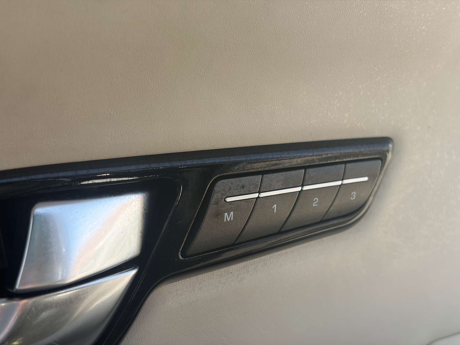 Used Land Rover Range Rover Evoque 2018 for sale - 78177198: Photo 75