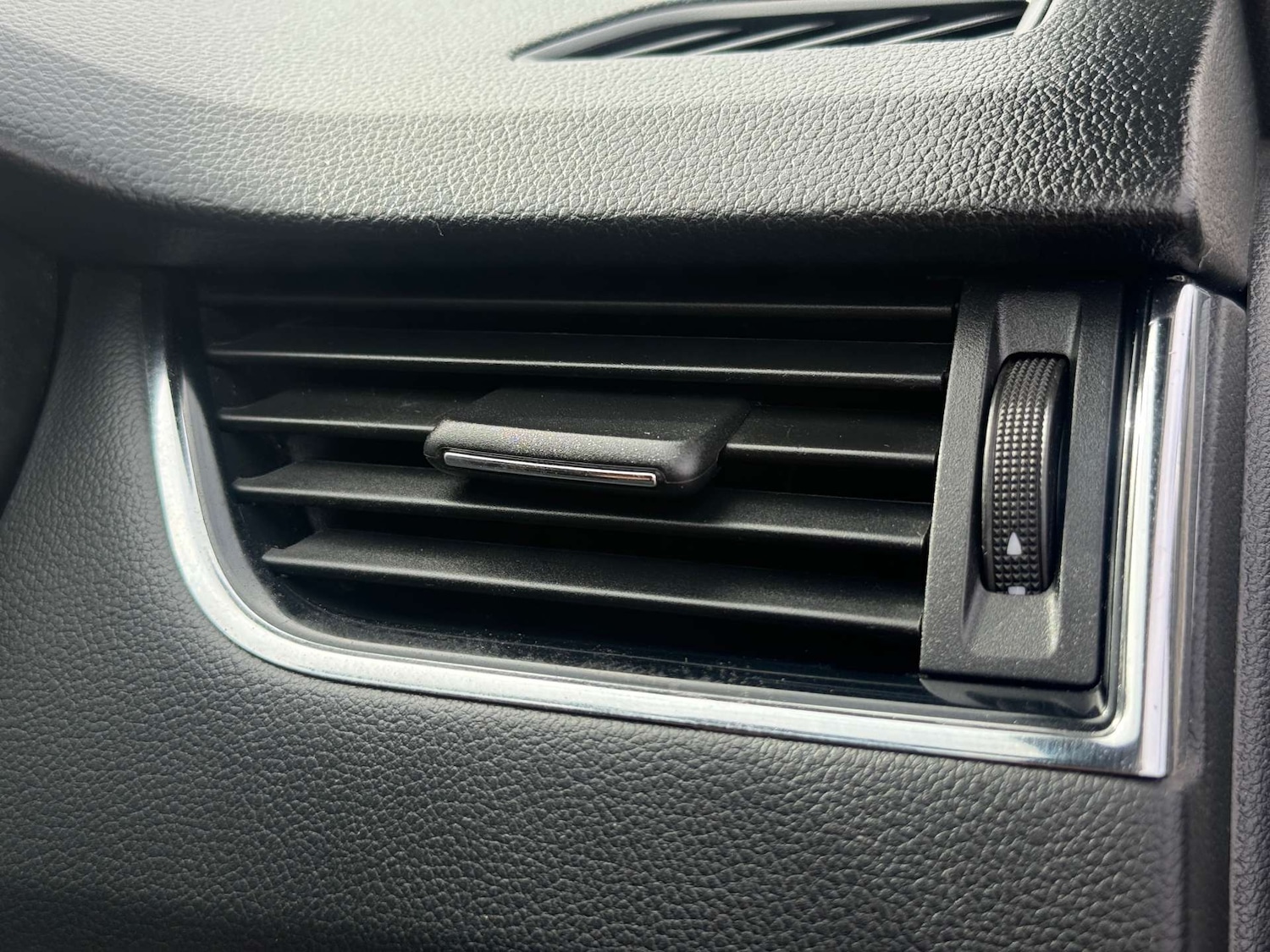 Used Skoda Octavia 2019 for sale - 77207441: Photo 94