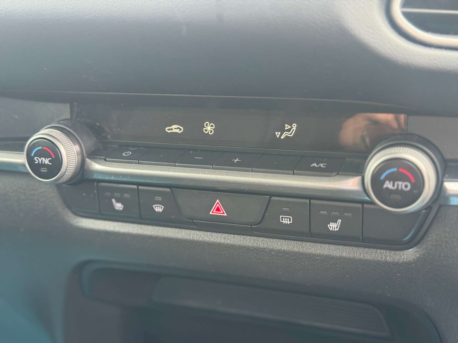 Used Mazda CX-30 2022 for sale - 77676567: Photo 47