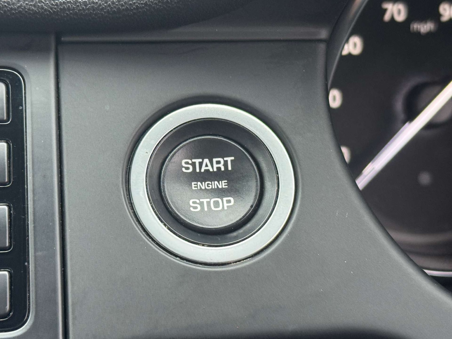 Used Land Rover Discovery Sport 2018 for sale - 77297244: Photo 17