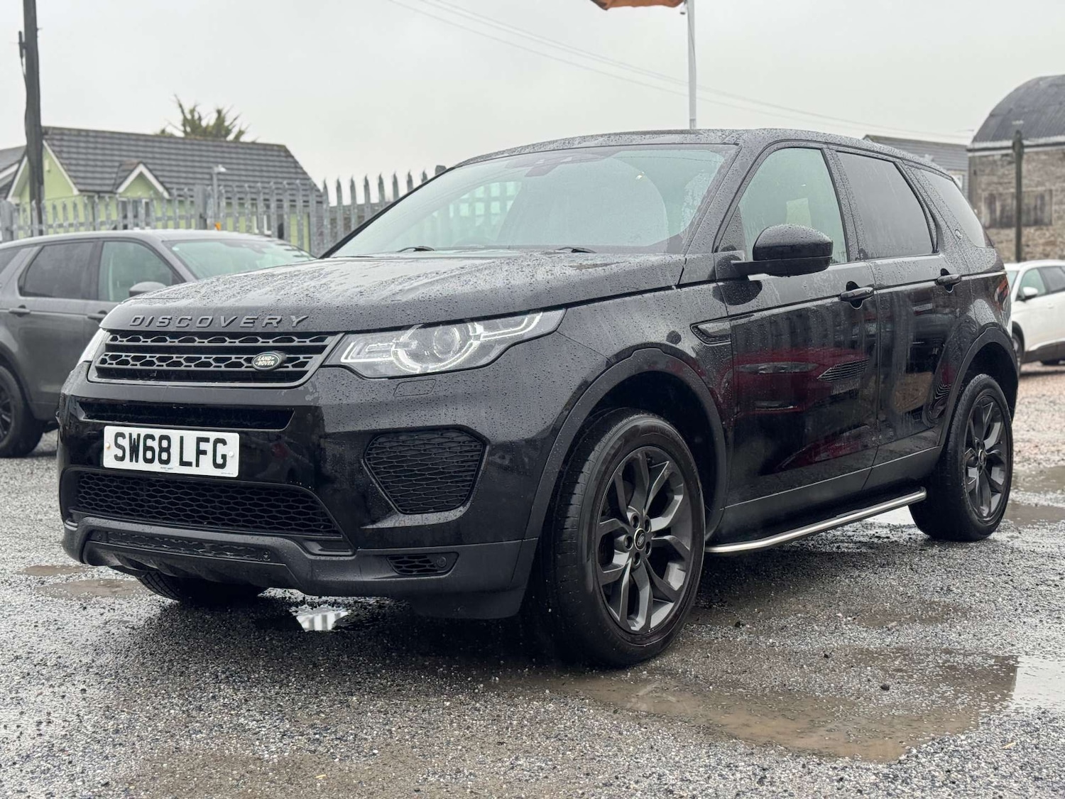 Used Land Rover Discovery Sport 2018 for sale - 77297244: Photo 3