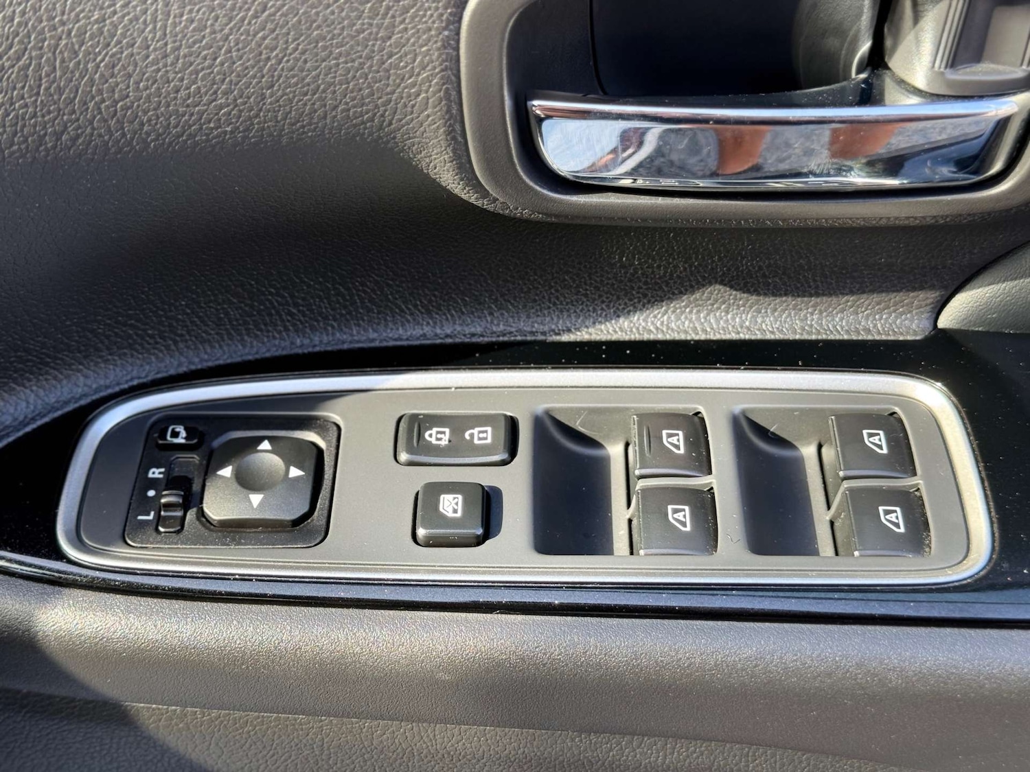 Used Mitsubishi Outlander 2021 for sale - 77207430: Photo 73