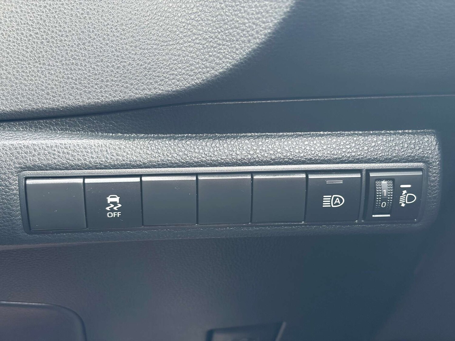 Used Toyota Corolla 2020 for sale - 77283141: Photo 82