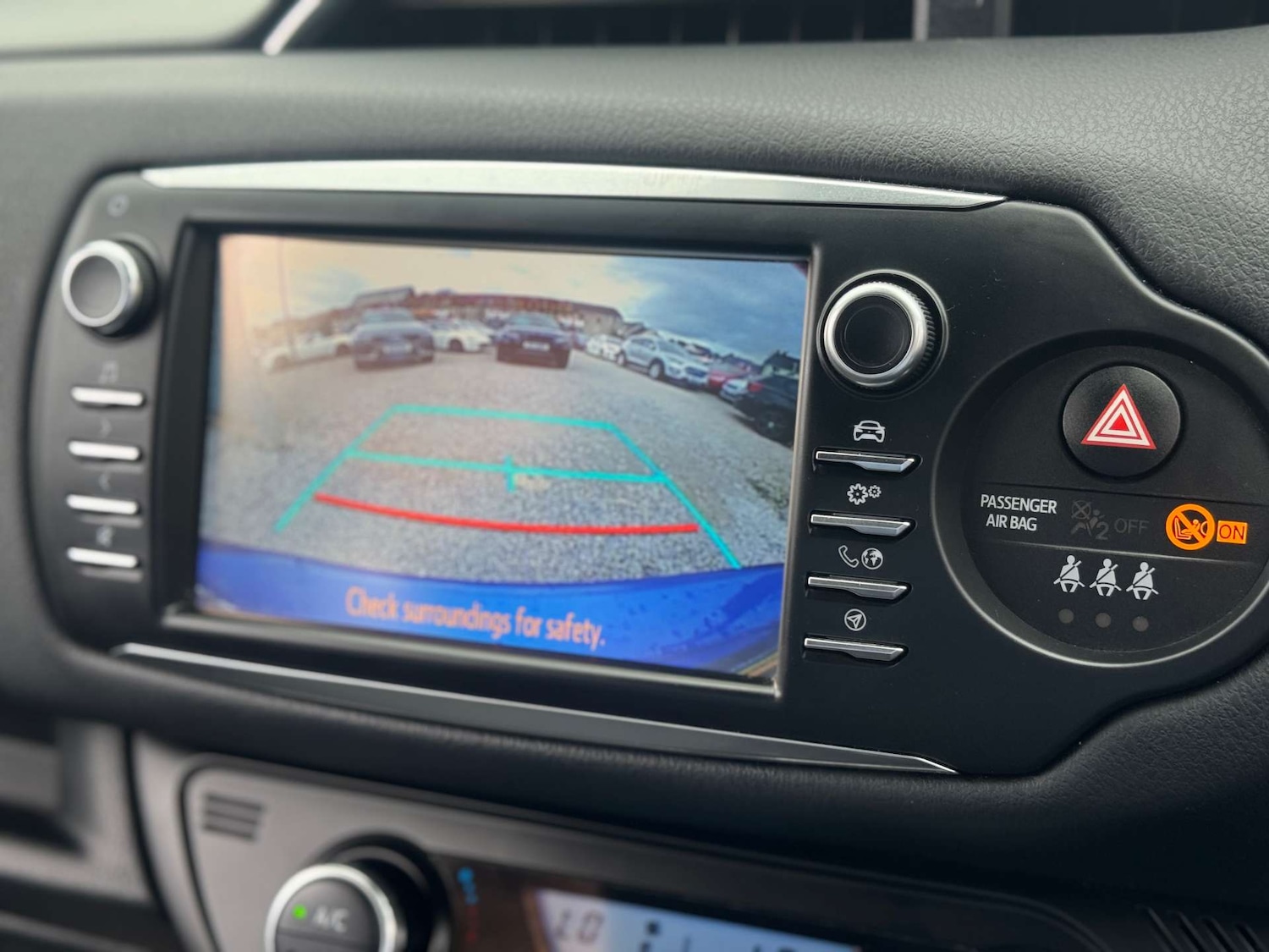 Used Toyota Yaris 2019 for sale - 77397472: Photo 25