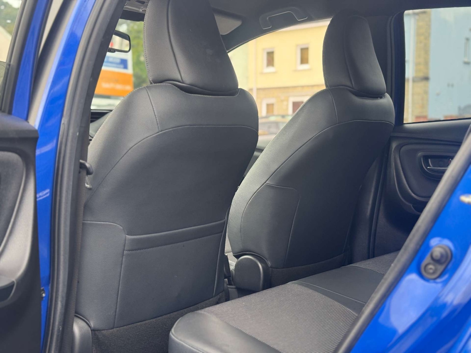 Used Toyota Yaris 2019 for sale - 77397472: Photo 51