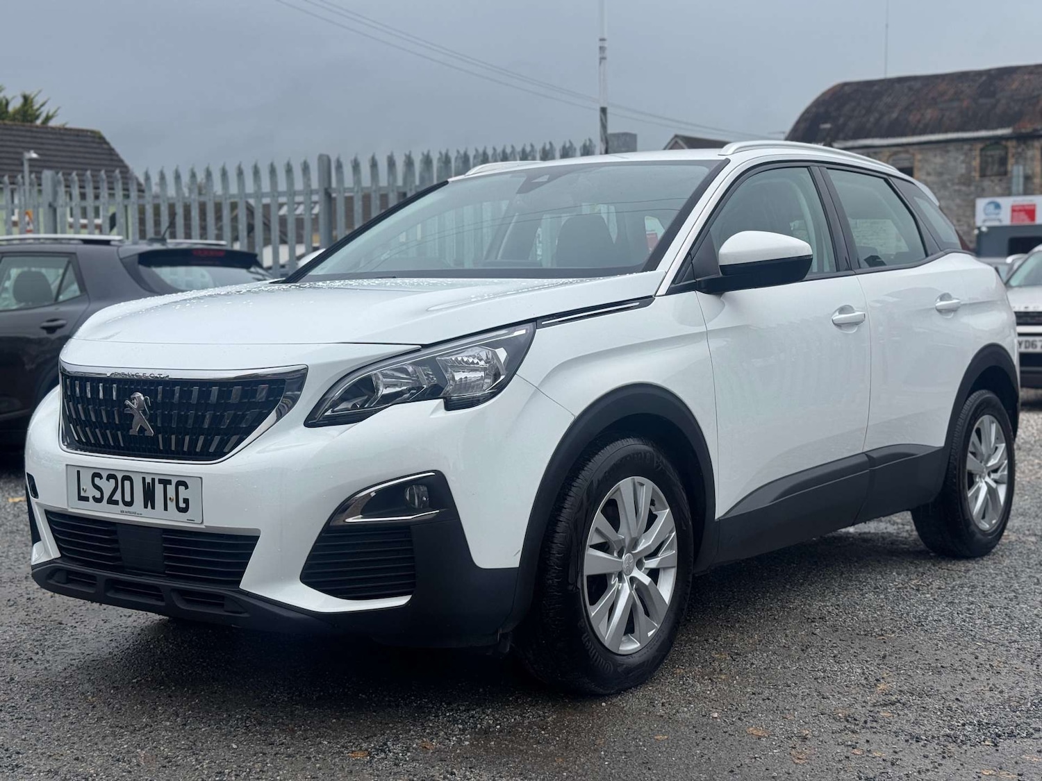 Used Peugeot 3008 2020 for sale - 77207438: Photo 3