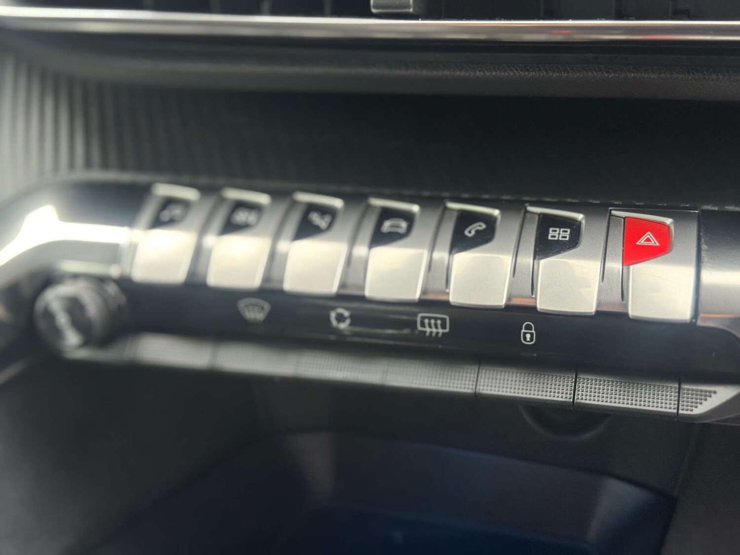 Used Peugeot 3008 2020 for sale - 77207438: Photo 67