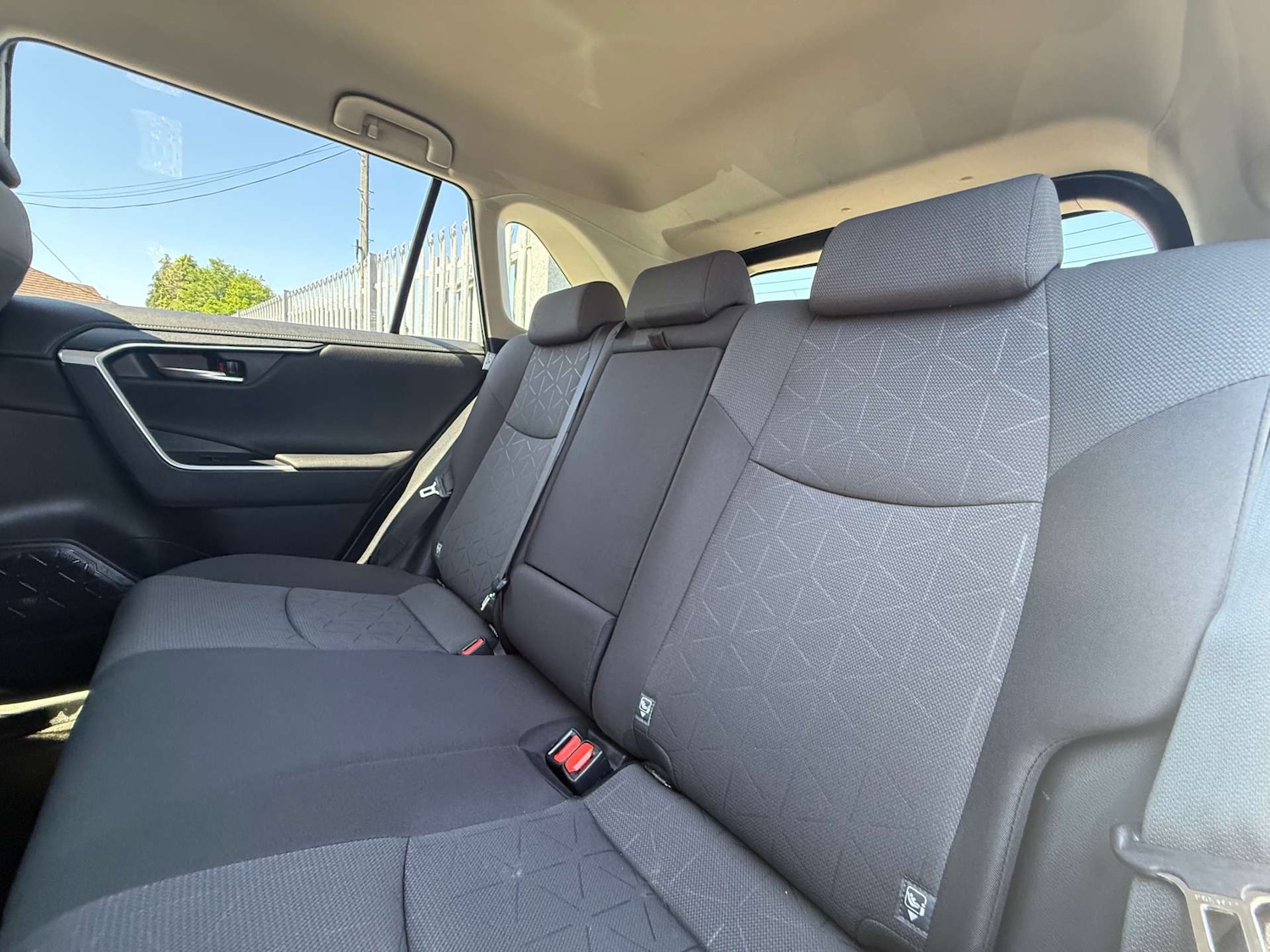 Used Toyota RAV4 2021 for sale - 77207432: Photo 23