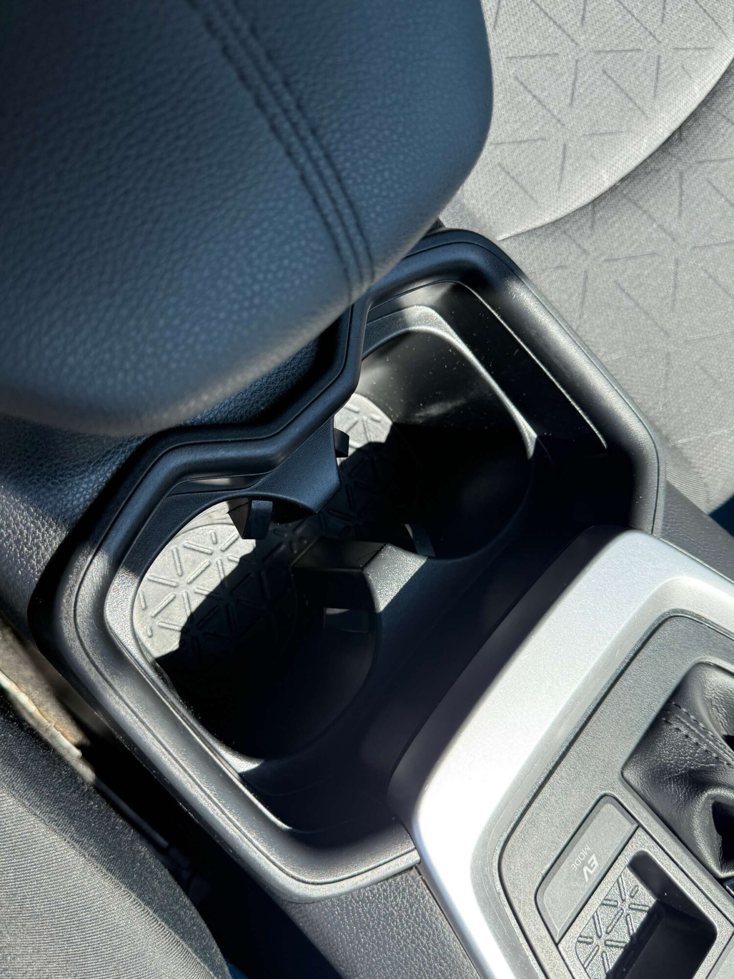 Used Toyota RAV4 2021 for sale - 77207432: Photo 58