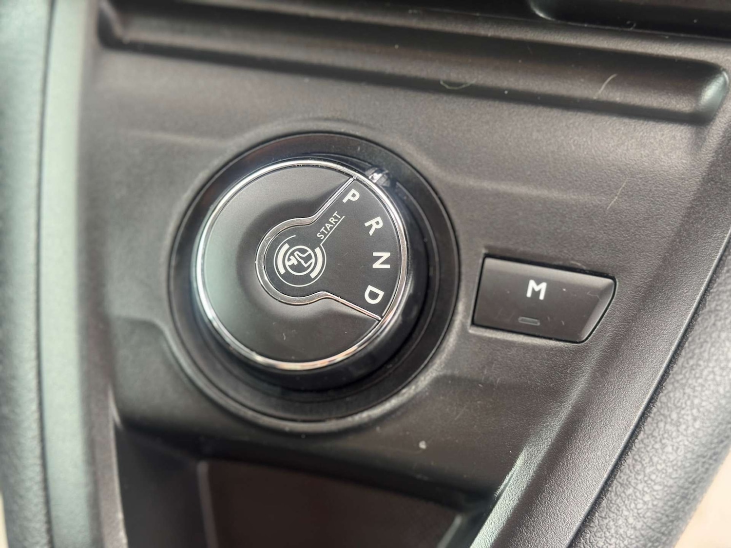 Used Peugeot Traveller 2018 for sale - 77207490: Photo 60