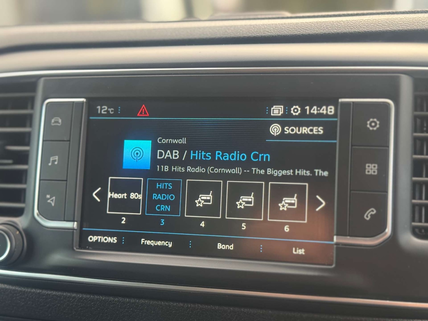 Used Peugeot Traveller 2018 for sale - 77207490: Photo 64