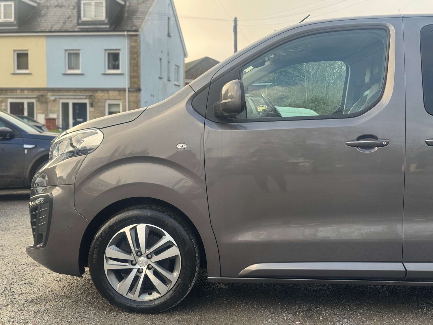 Used Peugeot Traveller 2018 for sale - 77207490: Photo 67