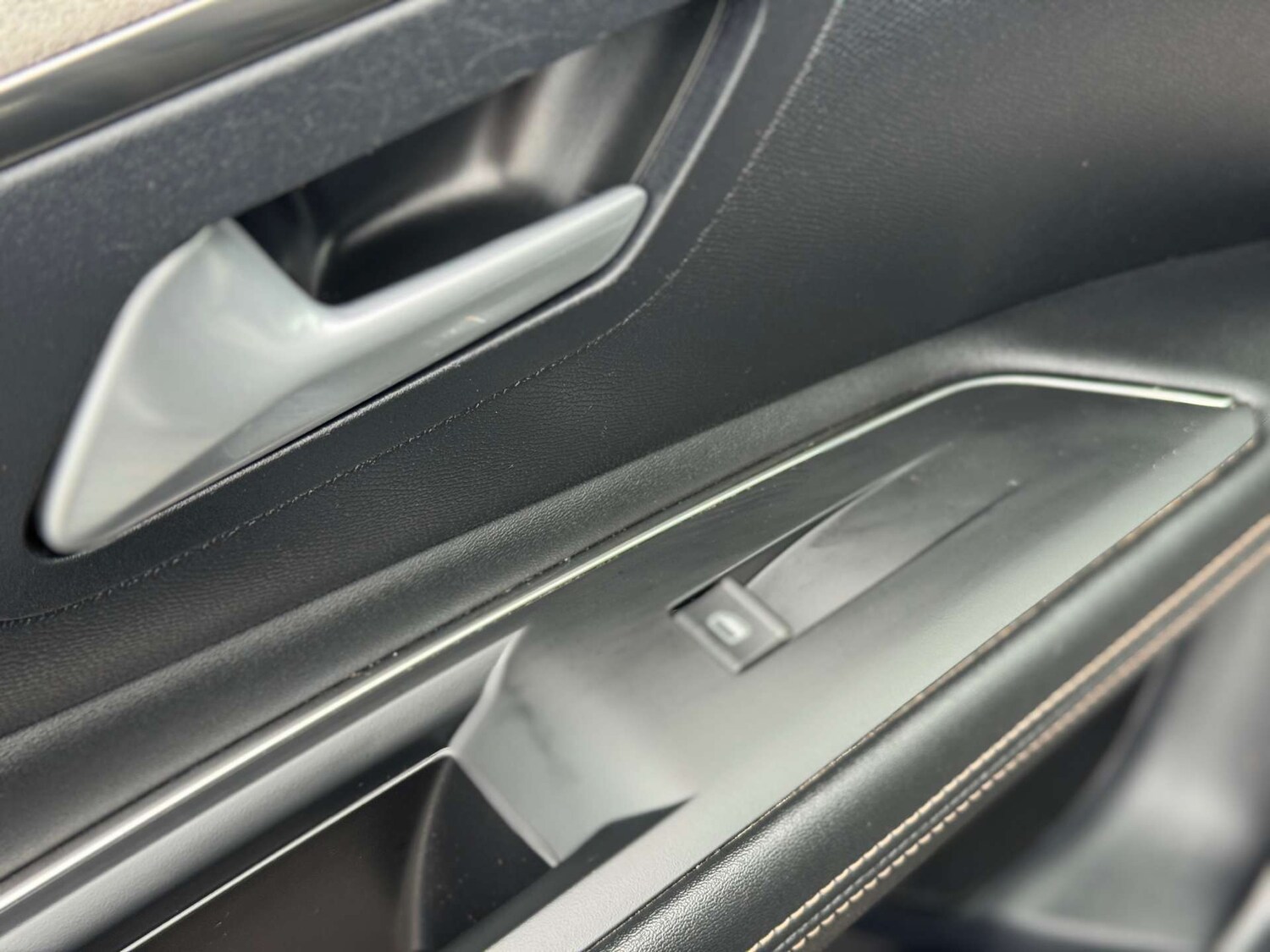 Used Peugeot 3008 2021 for sale - 77207437: Photo 93