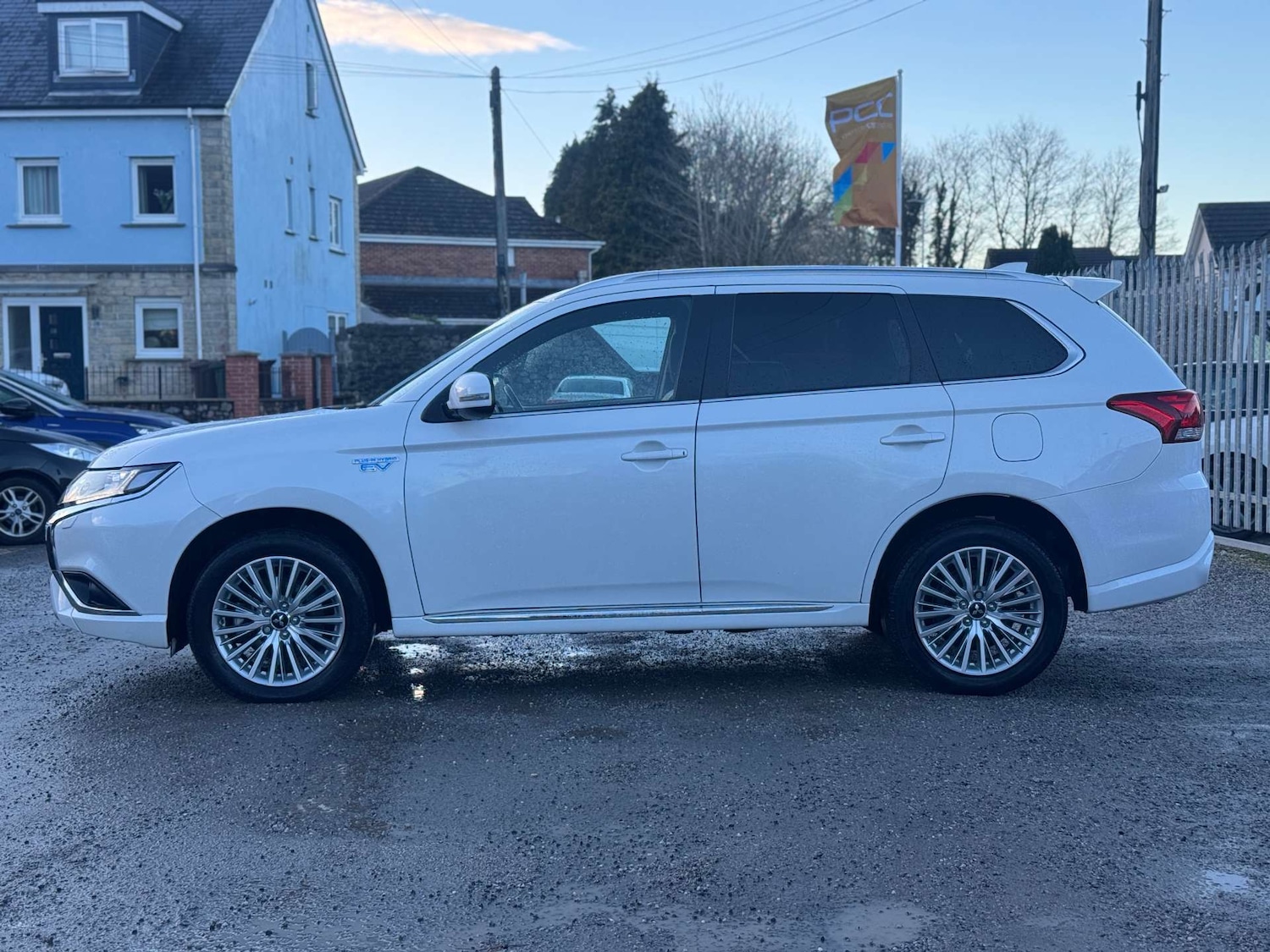 Used Mitsubishi Outlander 2020 for sale - 77207488: Photo 11