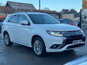 (20) - 2.4h TwinMotor 13.8kWh Dynamic SUV 5dr Petrol Plug-in Hybrid CVT 4WD Euro 6