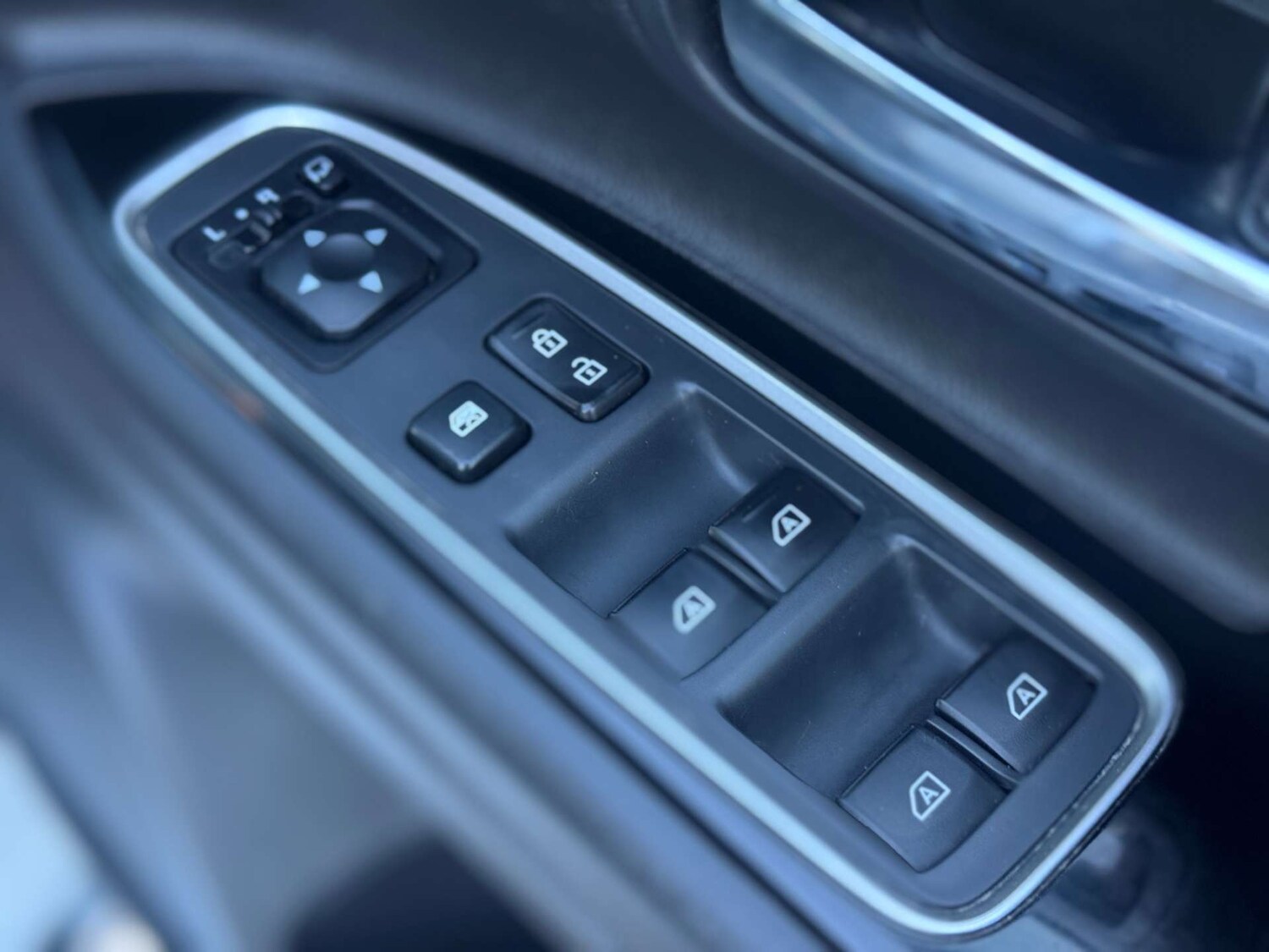 Used Mitsubishi Outlander 2020 for sale - 77207488: Photo 74