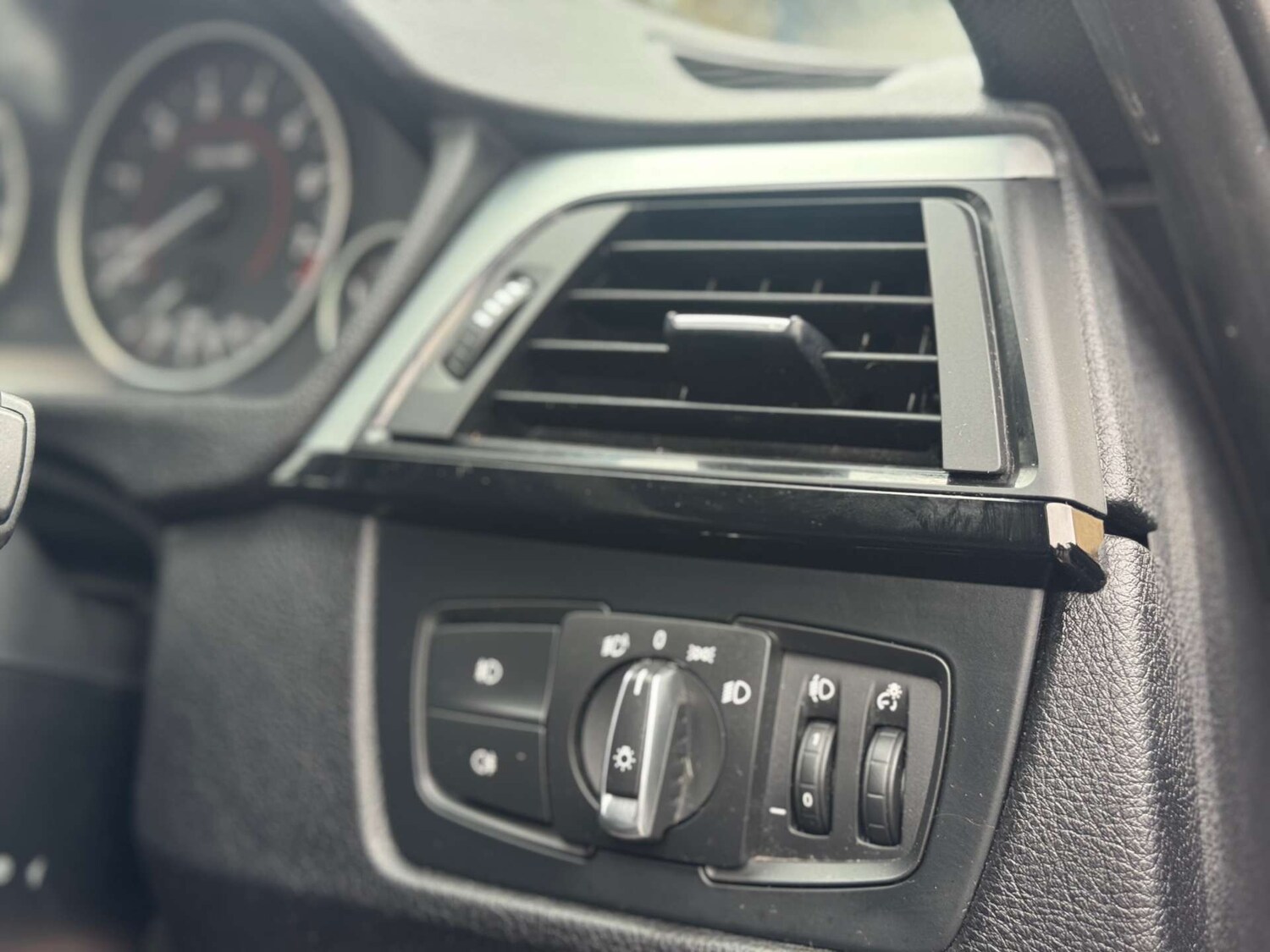 Used BMW 3 Series 2013 for sale - 77207485: Photo 19