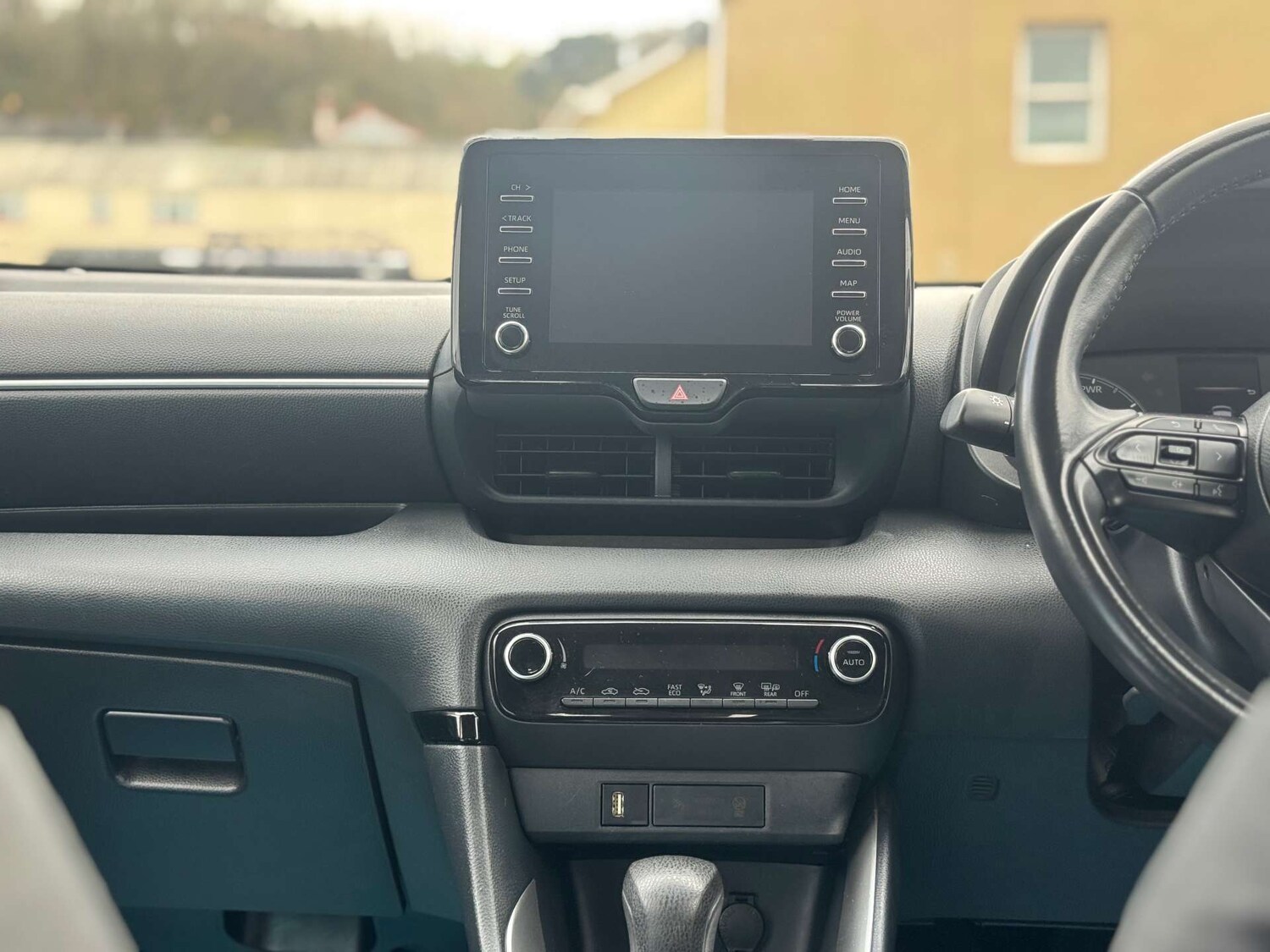 Used Toyota Yaris 2021 for sale - 78064992: Photo 41