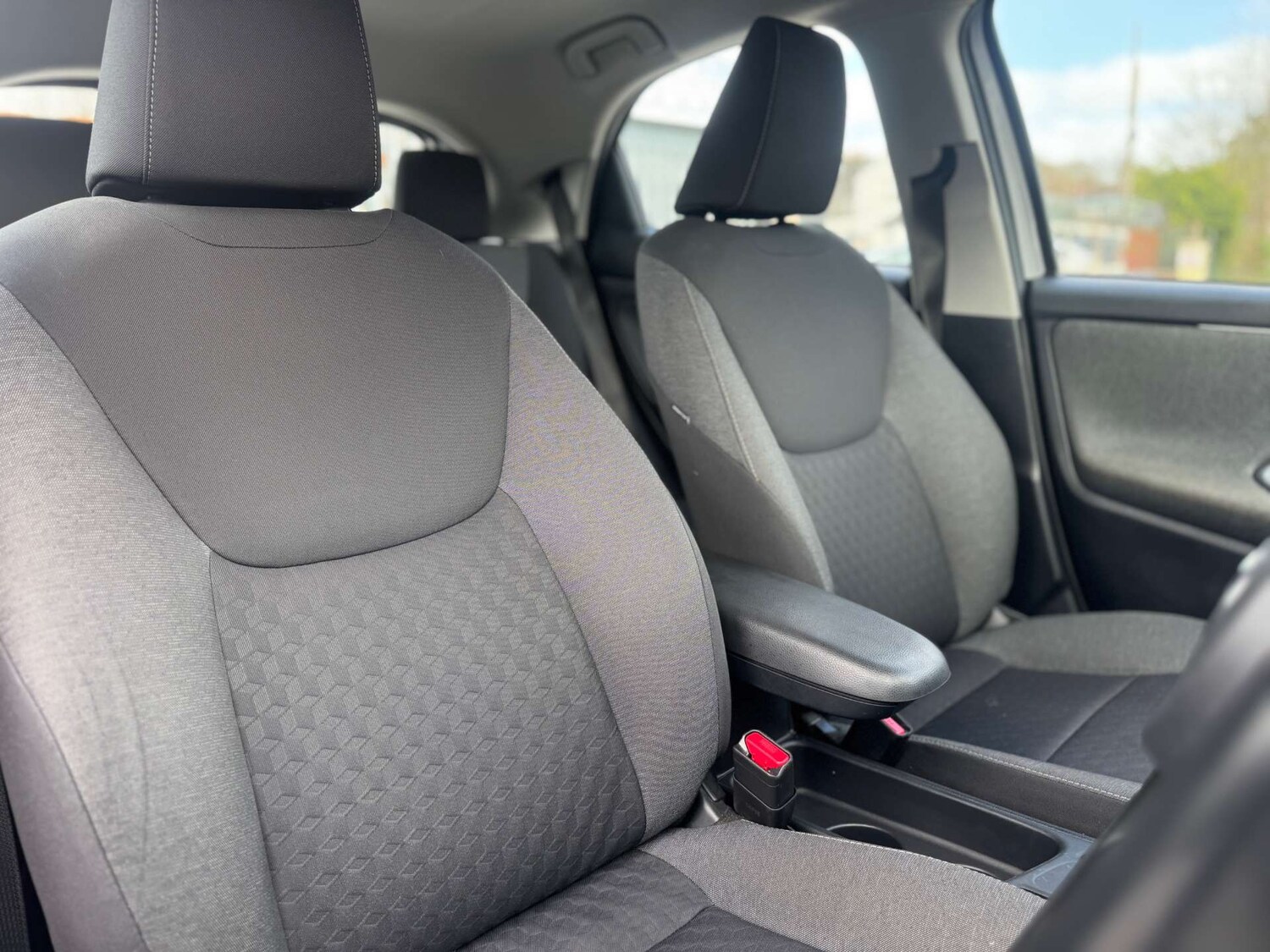 Used Toyota Yaris 2021 for sale - 78064992: Photo 51