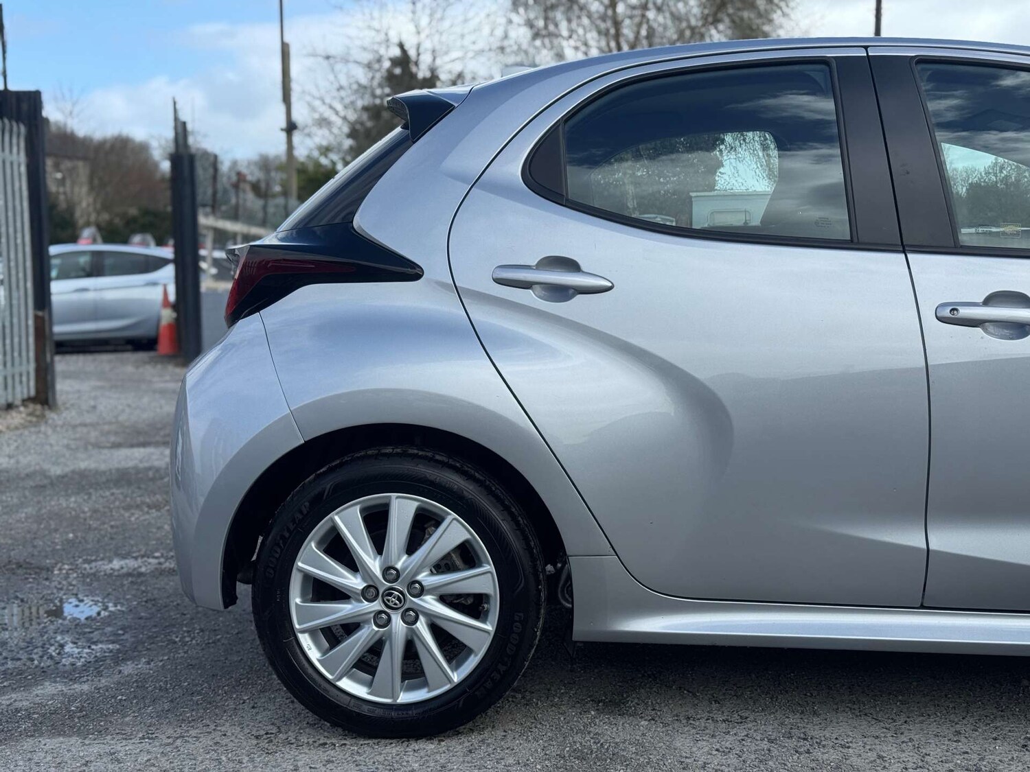 Used Toyota Yaris 2021 for sale - 78064992: Photo 73