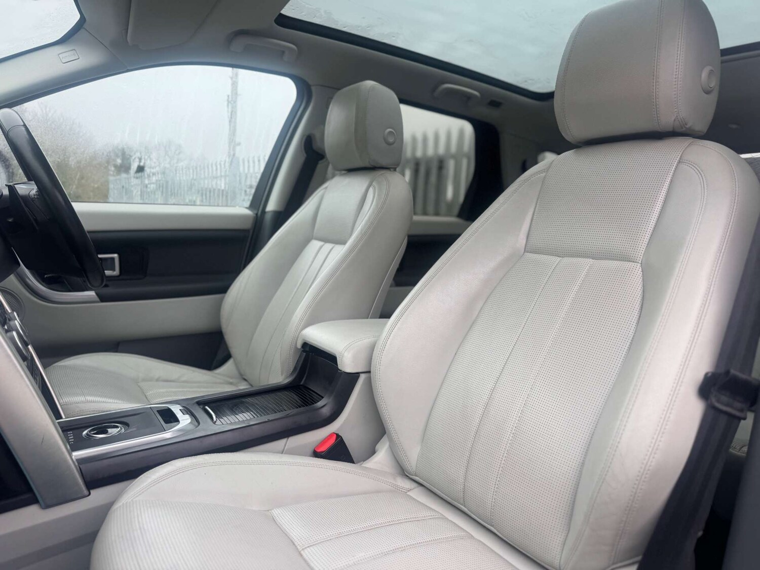 Used Land Rover Discovery Sport 2017 for sale - 77764226: Photo 25