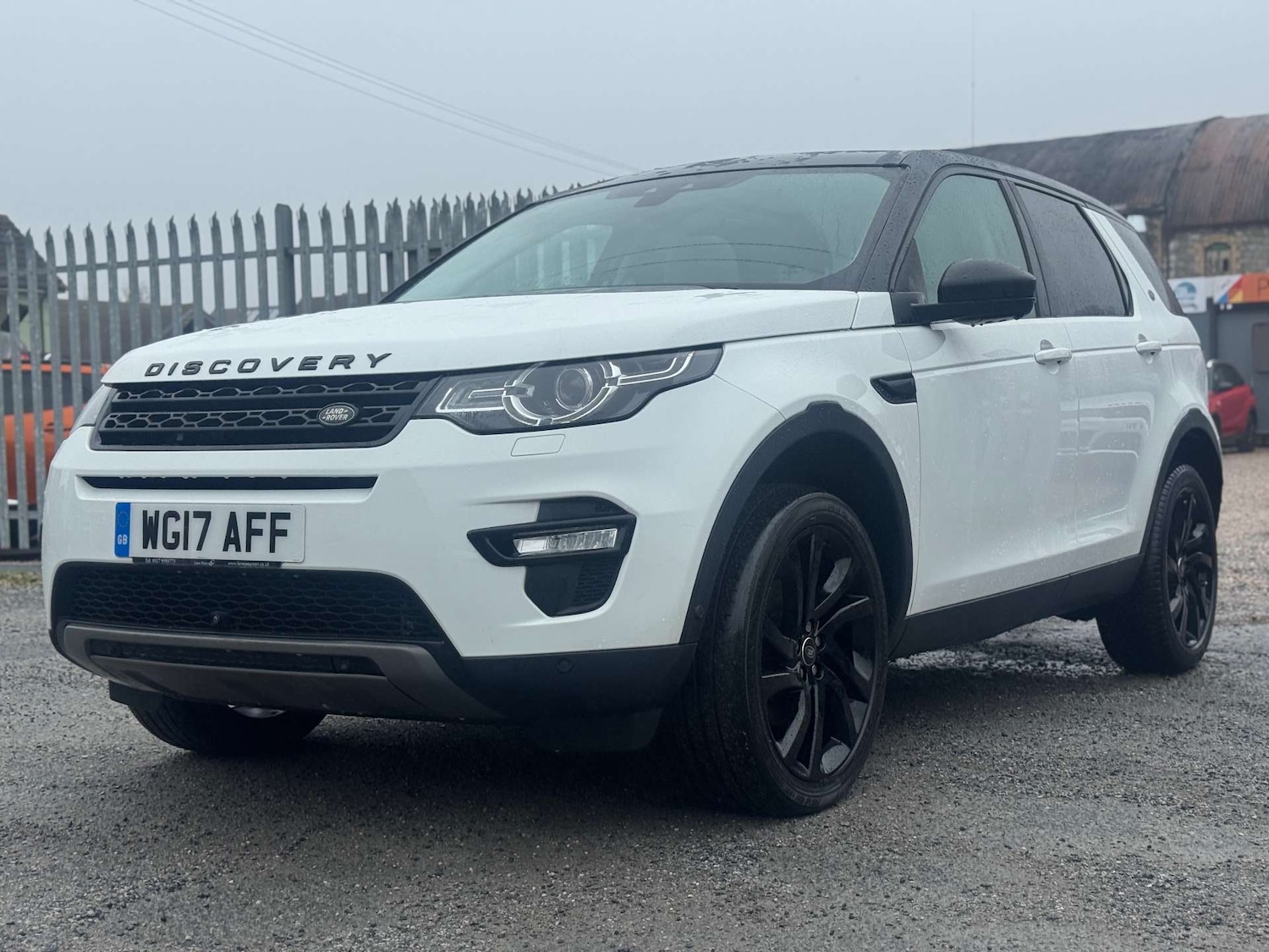 Used Land Rover Discovery Sport 2017 for sale - 77764226: Photo 3