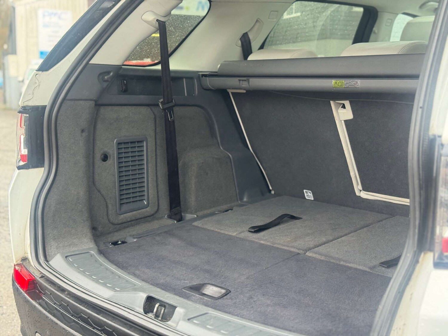 Used Land Rover Discovery Sport 2017 for sale - 77764226: Photo 32