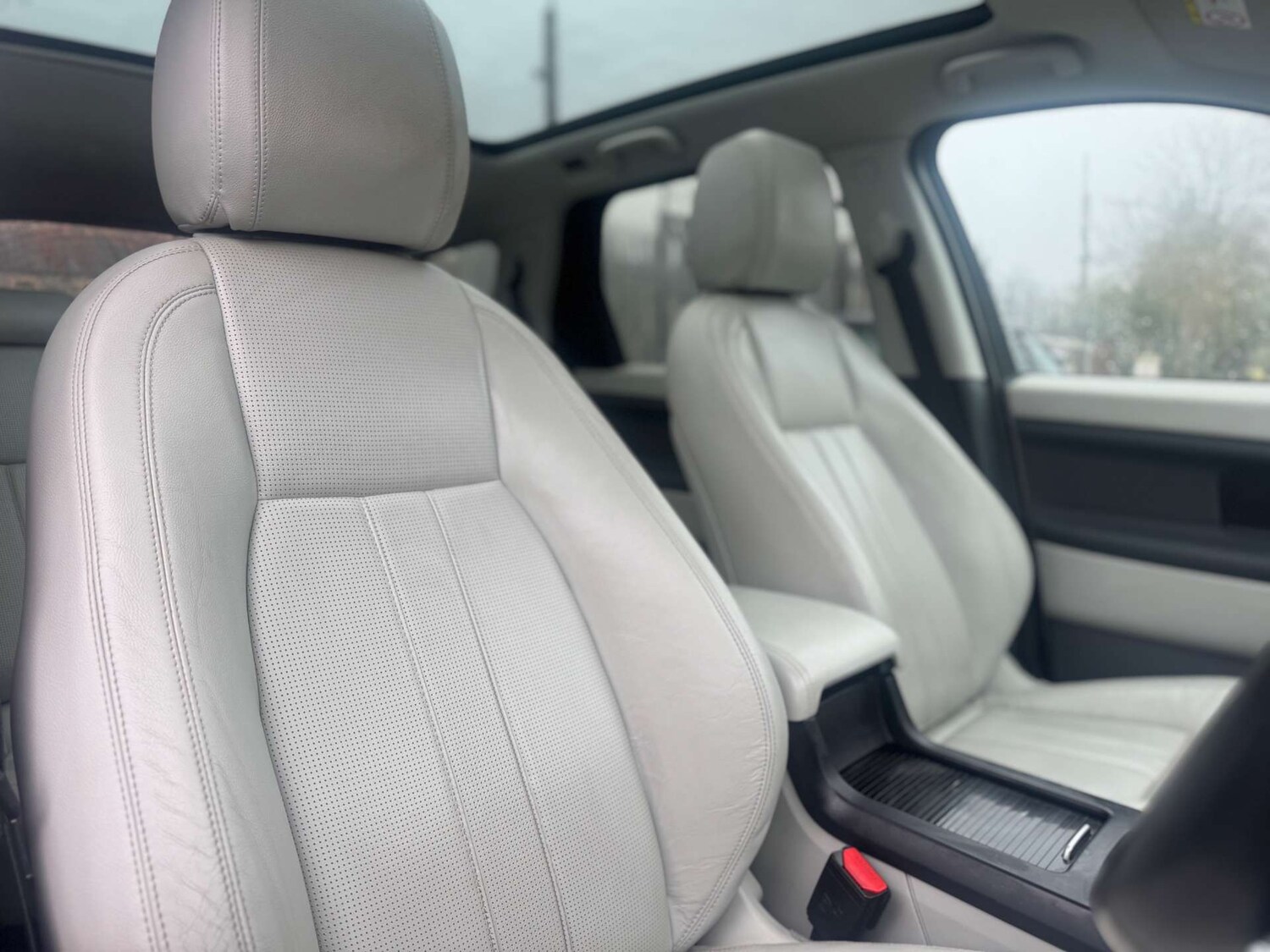 Used Land Rover Discovery Sport 2017 for sale - 77764226: Photo 61