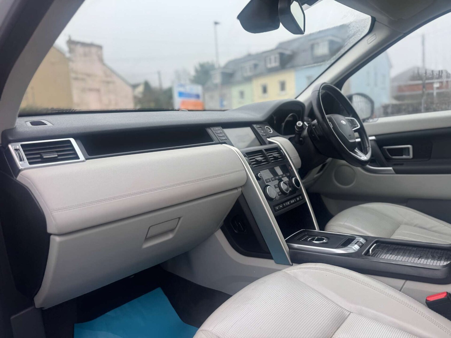 Used Land Rover Discovery Sport 2017 for sale - 77764226: Photo 70