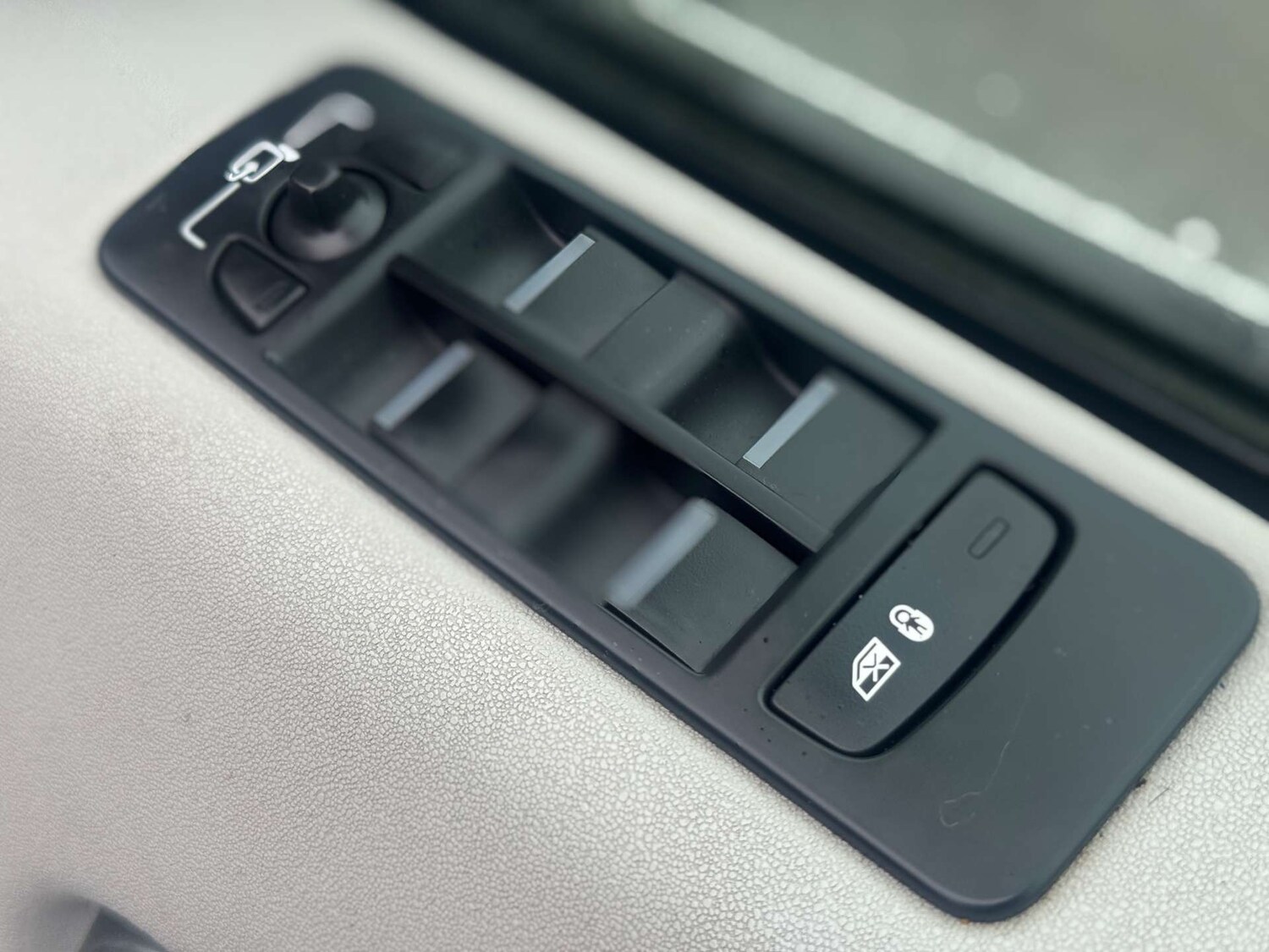 Used Land Rover Discovery Sport 2017 for sale - 77764226: Photo 80